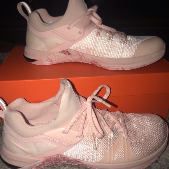 NIKE METCON FLYNIT 3 womens - Picture 2 of 7